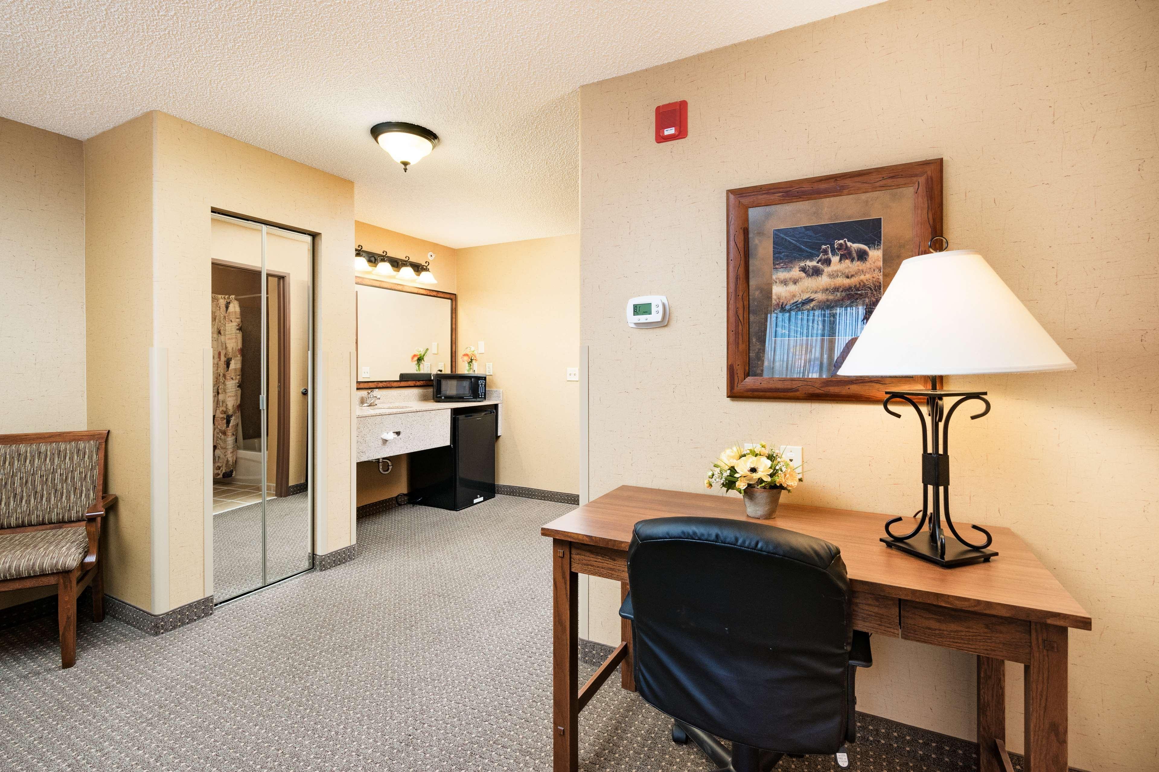Best Western Plus Kelly Inn & Suites Біллінгс Екстер'єр фото